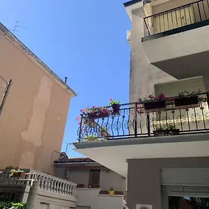 Venice Sanella , Mestre Italia